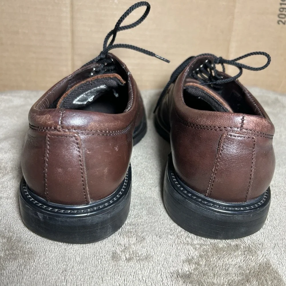 Hunter's Bay Mens Size 7.5 Brown Leather Cap Toe Derby Oxford Dress Shoes